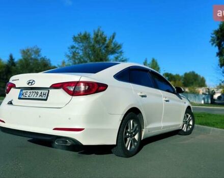 Хендай Соната 2016 в Днепре (Днепропетровске) на Automoto.ua Белый Хендай Соната, объемом двигателя 2 л и пробегом 412 тыс. км за 9999 $, фото 1 на Automoto.ua