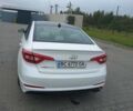 Белый Хендай Соната, объемом двигателя 2.36 л и пробегом 115 тыс. км за 10700 $, фото 6 на Automoto.ua