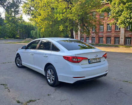 Білий Хендай Соната, об'ємом двигуна 1.59 л та пробігом 181 тис. км за 9500 $, фото 3 на Automoto.ua