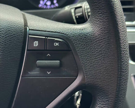 Белый Хендай Соната, объемом двигателя 2 л и пробегом 355 тыс. км за 9900 $, фото 17 на Automoto.ua