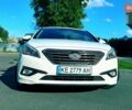 Хендай Соната 2016 в Днепре (Днепропетровске) на Automoto.ua Белый Хендай Соната, объемом двигателя 2 л и пробегом 412 тыс. км за 9999 $, фото 6 на Automoto.ua