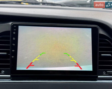 Белый Хендай Соната, объемом двигателя 2 л и пробегом 355 тыс. км за 9900 $, фото 19 на Automoto.ua