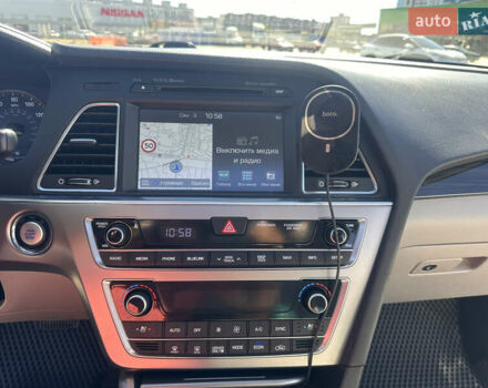 Белый Хендай Соната, объемом двигателя 2.36 л и пробегом 79 тыс. км за 17200 $, фото 17 на Automoto.ua