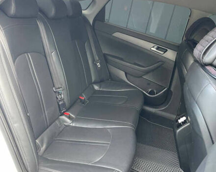 Білий Хендай Соната, об'ємом двигуна 2 л та пробігом 316 тис. км за 8800 $, фото 8 на Automoto.ua