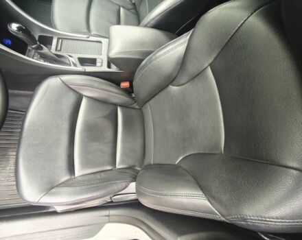 Хендай Соната 2016 в Киеве на Automoto.ua Белый Хендай Соната, объемом двигателя 2 л и пробегом 338 тыс. км за 7800 $, фото 9 на Automoto.ua