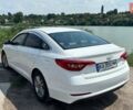 Білий Хендай Соната, об'ємом двигуна 2 л та пробігом 300 тис. км за 10500 $, фото 1 на Automoto.ua