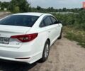 Білий Хендай Соната, об'ємом двигуна 2 л та пробігом 300 тис. км за 10500 $, фото 7 на Automoto.ua