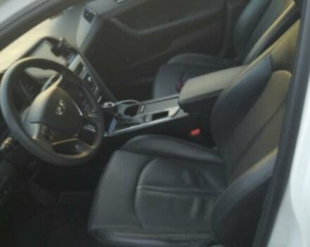 Білий Хендай Соната, об'ємом двигуна 2 л та пробігом 303 тис. км за 11500 $, фото 14 на Automoto.ua