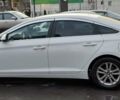 Білий Хендай Соната, об'ємом двигуна 2 л та пробігом 303 тис. км за 11500 $, фото 11 на Automoto.ua