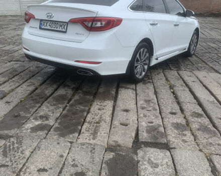 Білий Хендай Соната, об'ємом двигуна 2.4 л та пробігом 140 тис. км за 10800 $, фото 21 на Automoto.ua