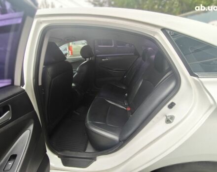 Білий Хендай Соната, об'ємом двигуна 2 л та пробігом 338 тис. км за 8500 $, фото 10 на Automoto.ua