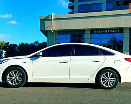 Хендай Соната 2016 в Днепре (Днепропетровске) на Automoto.ua Белый Хендай Соната, объемом двигателя 2 л и пробегом 412 тыс. км за 9999 $, фото 8 на Automoto.ua