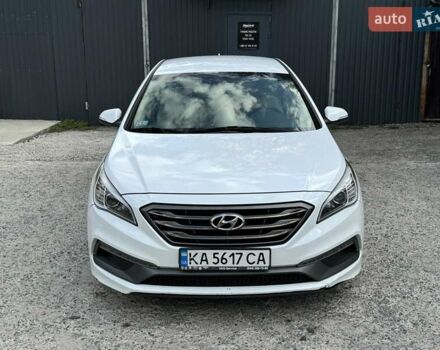 Белый Хендай Соната, объемом двигателя 2.36 л и пробегом 116 тыс. км за 11700 $, фото 2 на Automoto.ua