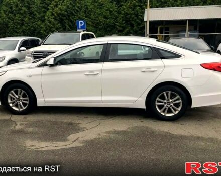 Білий Хендай Соната, об'ємом двигуна 2 л та пробігом 350 тис. км за 8000 $, фото 1 на Automoto.ua