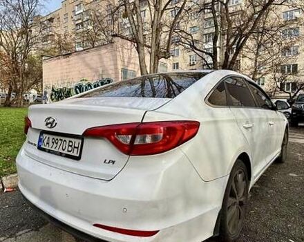 Білий Хендай Соната, об'ємом двигуна 2 л та пробігом 284 тис. км за 9299 $, фото 3 на Automoto.ua