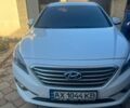 Белый Хендай Соната, объемом двигателя 2 л и пробегом 250 тыс. км за 9900 $, фото 1 на Automoto.ua