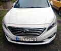 Білий Хендай Соната, об'ємом двигуна 2 л та пробігом 206 тис. км за 7500 $, фото 1 на Automoto.ua