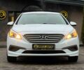 Белый Хендай Соната, объемом двигателя 2.4 л и пробегом 123 тыс. км за 9200 $, фото 1 на Automoto.ua