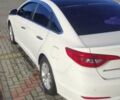 Белый Хендай Соната, объемом двигателя 2 л и пробегом 180 тыс. км за 10500 $, фото 3 на Automoto.ua