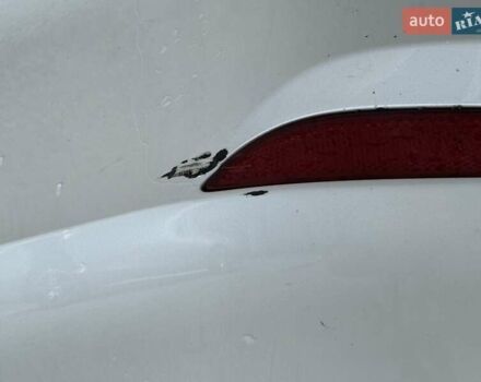 Белый Хендай Соната, объемом двигателя 2.36 л и пробегом 116 тыс. км за 11700 $, фото 13 на Automoto.ua