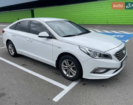 Білий Хендай Соната, об'ємом двигуна 2 л та пробігом 312 тис. км за 9300 $, фото 3 на Automoto.ua