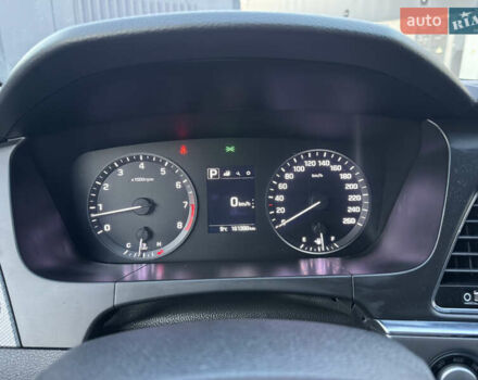 Білий Хендай Соната, об'ємом двигуна 2 л та пробігом 161 тис. км за 9999 $, фото 35 на Automoto.ua