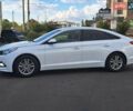Белый Хендай Соната, объемом двигателя 1.69 л и пробегом 177 тыс. км за 12800 $, фото 6 на Automoto.ua