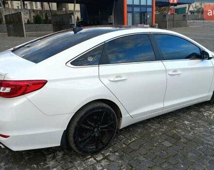 Белый Хендай Соната, объемом двигателя 2.4 л и пробегом 189 тыс. км за 8900 $, фото 9 на Automoto.ua