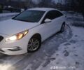 Белый Хендай Соната, объемом двигателя 2.4 л и пробегом 80 тыс. км за 10500 $, фото 1 на Automoto.ua