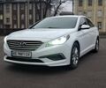 Белый Хендай Соната, объемом двигателя 2.4 л и пробегом 184 тыс. км за 10900 $, фото 1 на Automoto.ua
