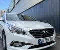 Білий Хендай Соната, об'ємом двигуна 2 л та пробігом 315 тис. км за 7950 $, фото 2 на Automoto.ua