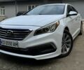 Белый Хендай Соната, объемом двигателя 2.4 л и пробегом 200 тыс. км за 9500 $, фото 1 на Automoto.ua