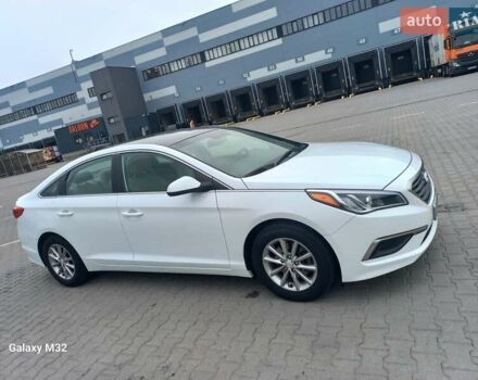 Белый Хендай Соната, объемом двигателя 2.36 л и пробегом 115 тыс. км за 10700 $, фото 5 на Automoto.ua