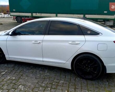 Белый Хендай Соната, объемом двигателя 2.4 л и пробегом 189 тыс. км за 8900 $, фото 2 на Automoto.ua