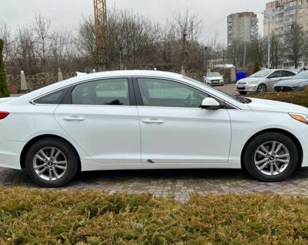 Белый Хендай Соната, объемом двигателя 2.4 л и пробегом 123 тыс. км за 9200 $, фото 7 на Automoto.ua