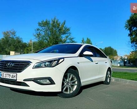 Хендай Соната 2016 в Днепре (Днепропетровске) на Automoto.ua Белый Хендай Соната, объемом двигателя 2 л и пробегом 412 тыс. км за 9999 $, фото 4 на Automoto.ua