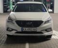 Білий Хендай Соната, об'ємом двигуна 2 л та пробігом 259 тис. км за 6850 $, фото 1 на Automoto.ua