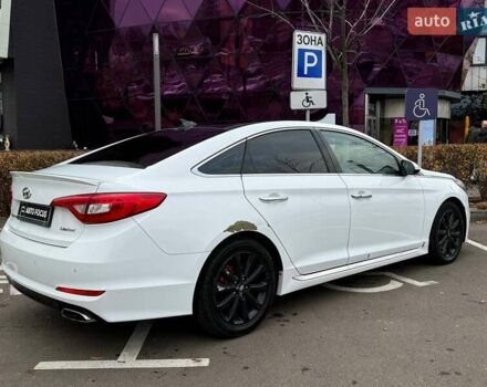 Белый Хендай Соната, объемом двигателя 2.36 л и пробегом 117 тыс. км за 12990 $, фото 6 на Automoto.ua