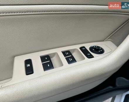 Белый Хендай Соната, объемом двигателя 2.36 л и пробегом 117 тыс. км за 12990 $, фото 13 на Automoto.ua