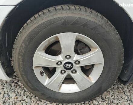 Білий Хендай Соната, об'ємом двигуна 2 л та пробігом 338 тис. км за 8500 $, фото 18 на Automoto.ua