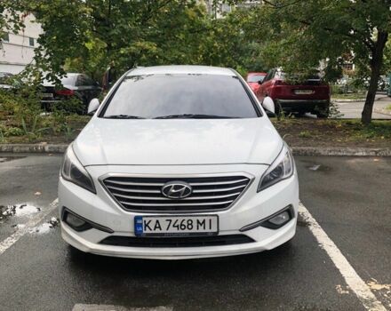 Білий Хендай Соната, об'ємом двигуна 2 л та пробігом 300 тис. км за 9000 $, фото 2 на Automoto.ua