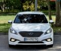 Білий Хендай Соната, об'ємом двигуна 1.69 л та пробігом 140 тис. км за 13999 $, фото 1 на Automoto.ua