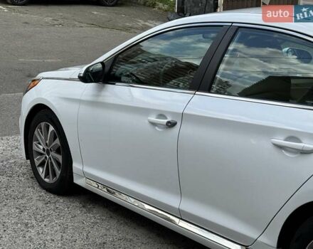 Белый Хендай Соната, объемом двигателя 2.36 л и пробегом 116 тыс. км за 11700 $, фото 9 на Automoto.ua