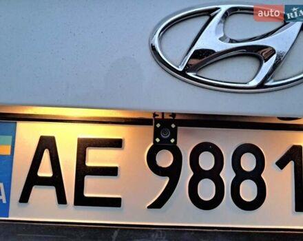 Белый Хендай Соната, объемом двигателя 2.4 л и пробегом 184 тыс. км за 10900 $, фото 12 на Automoto.ua