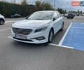 Білий Хендай Соната, об'ємом двигуна 2 л та пробігом 312 тис. км за 9300 $, фото 1 на Automoto.ua