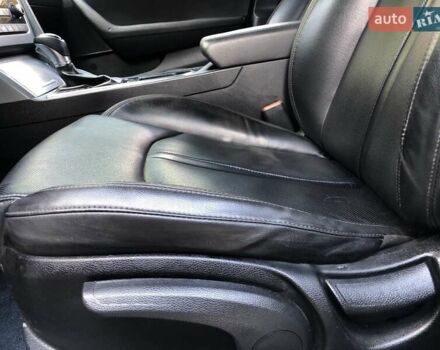 Білий Хендай Соната, об'ємом двигуна 2 л та пробігом 386 тис. км за 10390 $, фото 13 на Automoto.ua