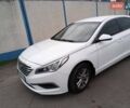 Белый Хендай Соната, объемом двигателя 2.36 л и пробегом 190 тыс. км за 12000 $, фото 8 на Automoto.ua