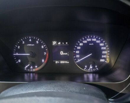 Білий Хендай Соната, об'ємом двигуна 2 л та пробігом 205 тис. км за 9800 $, фото 8 на Automoto.ua