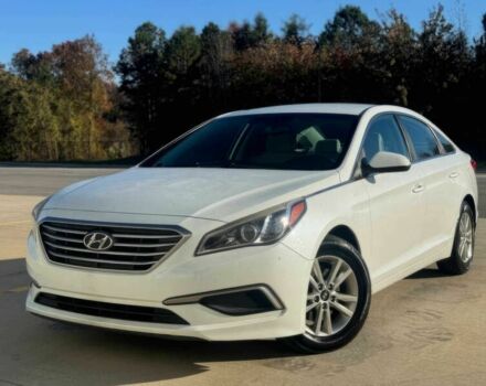 Белый Хендай Соната, объемом двигателя 2.4 л и пробегом 69 тыс. км за 10600 $, фото 2 на Automoto.ua