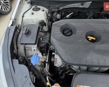 Білий Хендай Соната, об'ємом двигуна 2 л та пробігом 415 тис. км за 9490 $, фото 11 на Automoto.ua